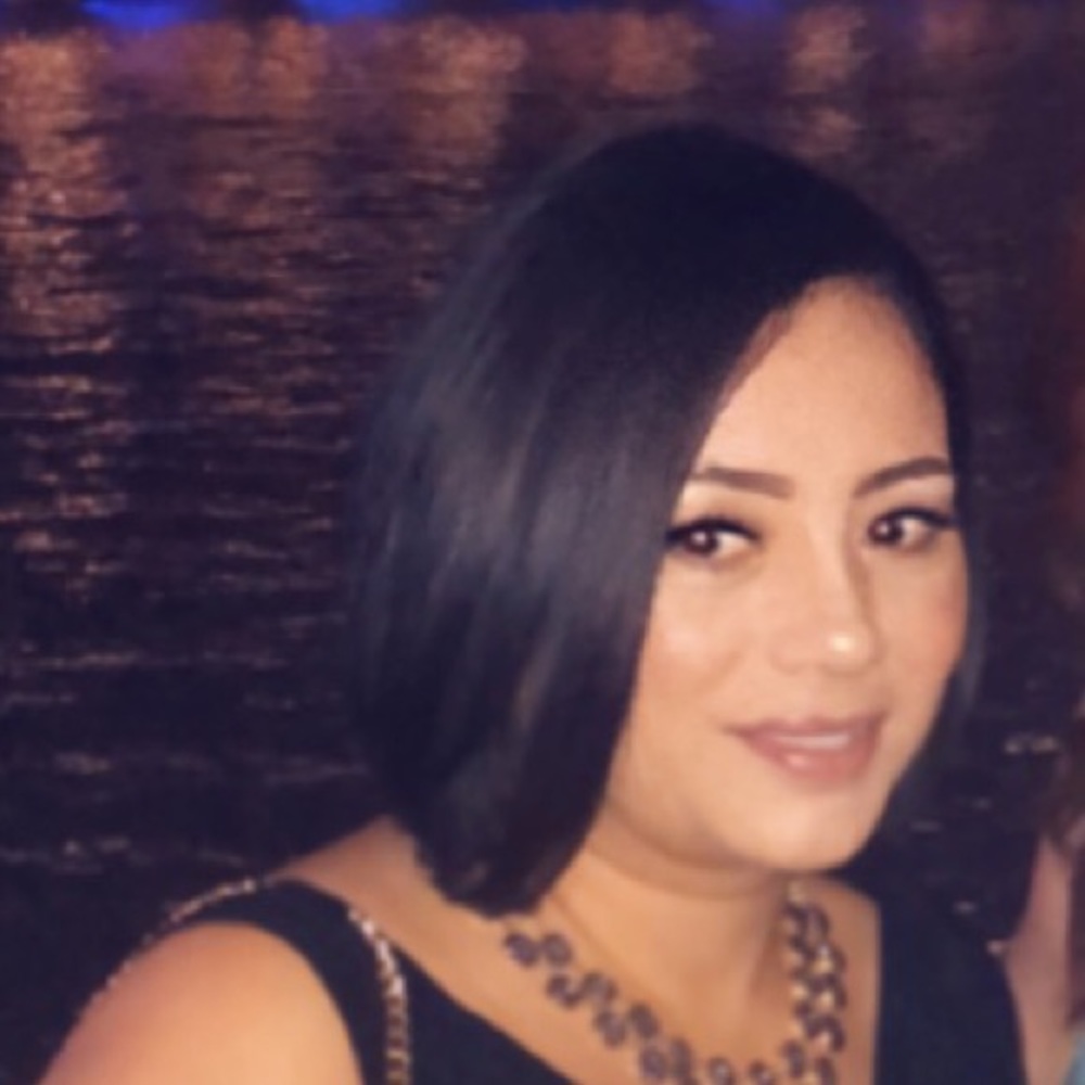 Meet your Posher, Alma